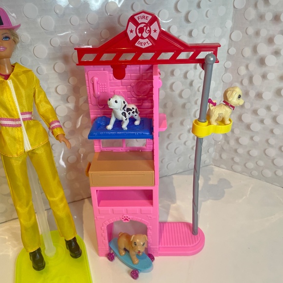 Barbie Careers 🔥🚒Firefighter playset - Picture 6 of 14